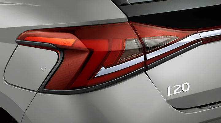 Tail Lamp Garnish Black - i20